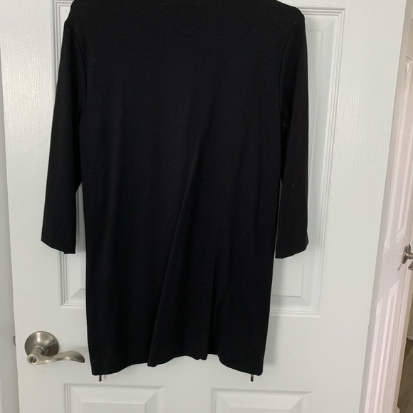 New without tags black tunic top by Tahari size S - Picture 2 of 6